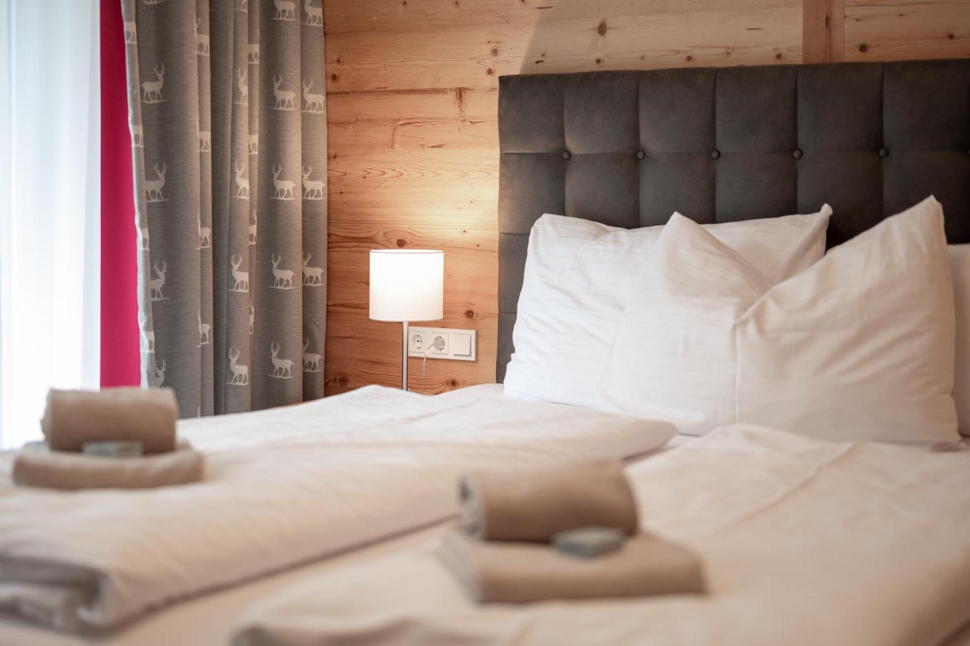 Alpin & See Resort - Pinzgau Holidays Zell am See Exterior foto